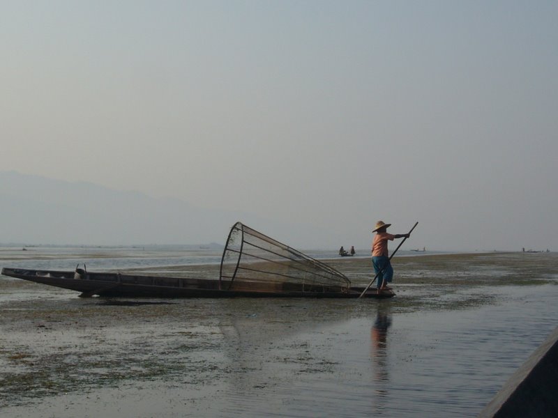 Travel - Myanmar - Inle Lake - First Boat Trip - Out onto the lake